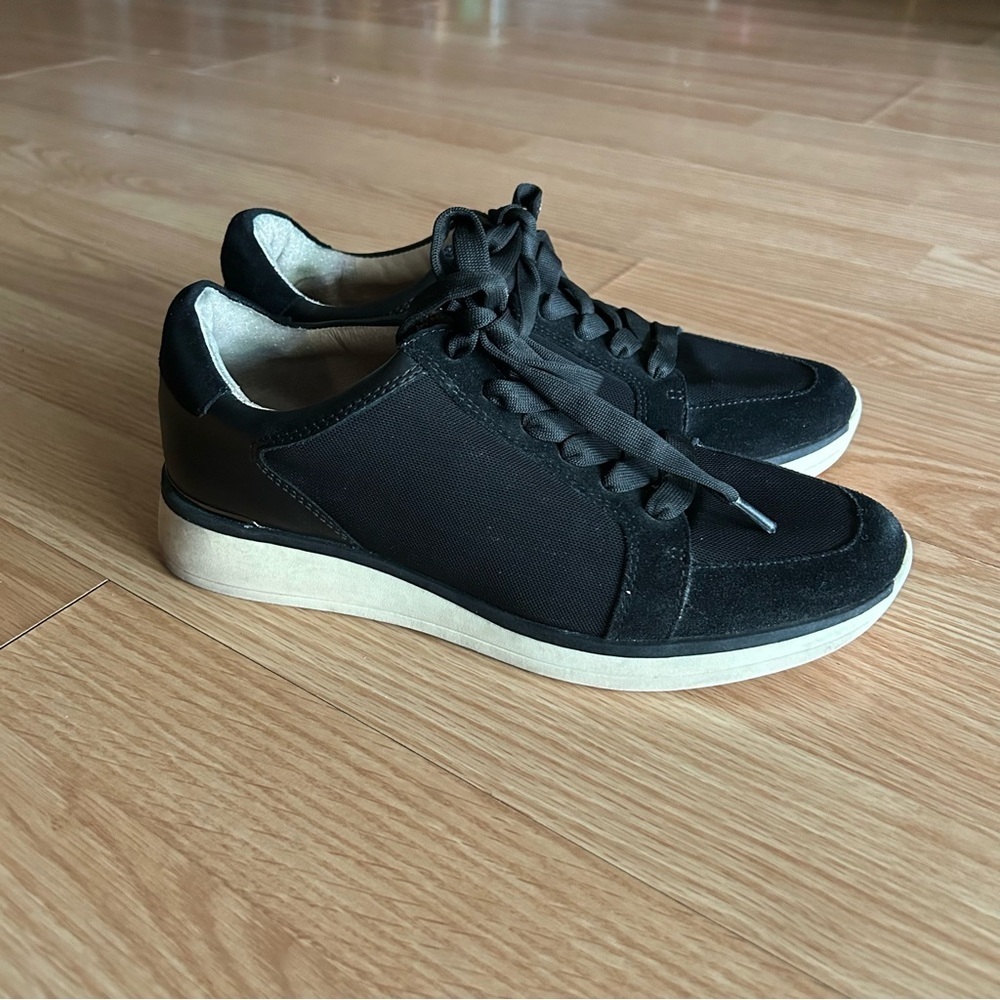 Louise et Cie Berlena Black Leather Casual Shoes Women’s 7M